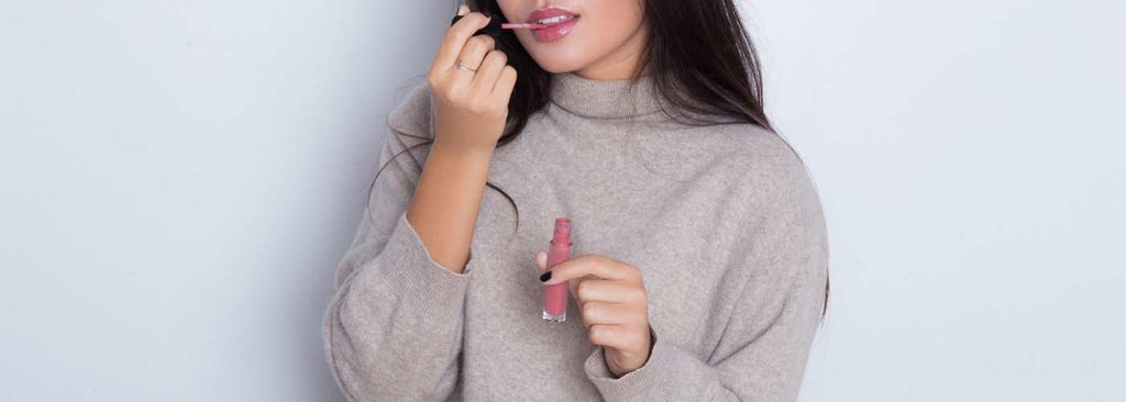 Lip Gloss: Step By Step Guide