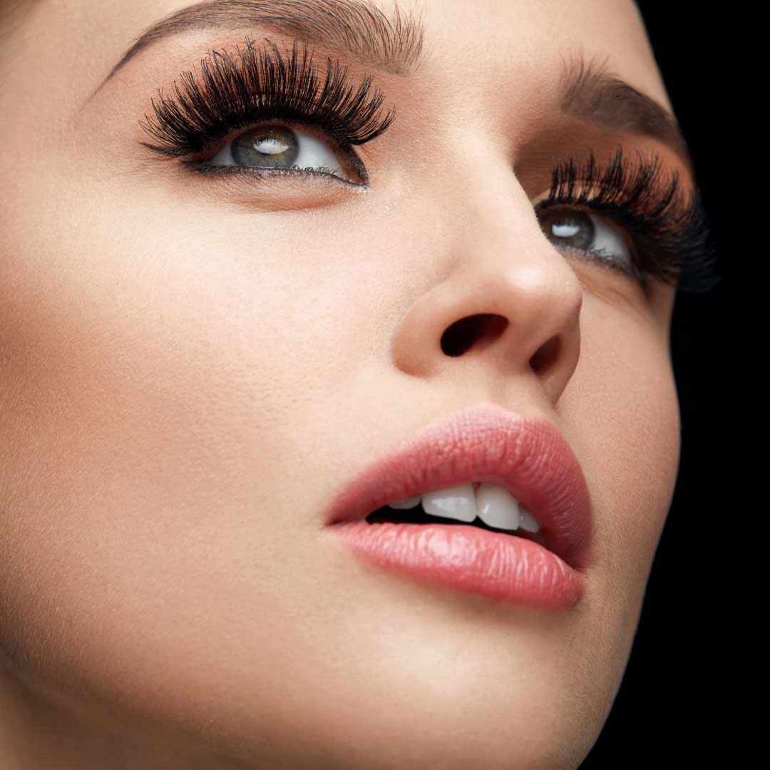 Amina Human Hair Eyelashes - Style 56