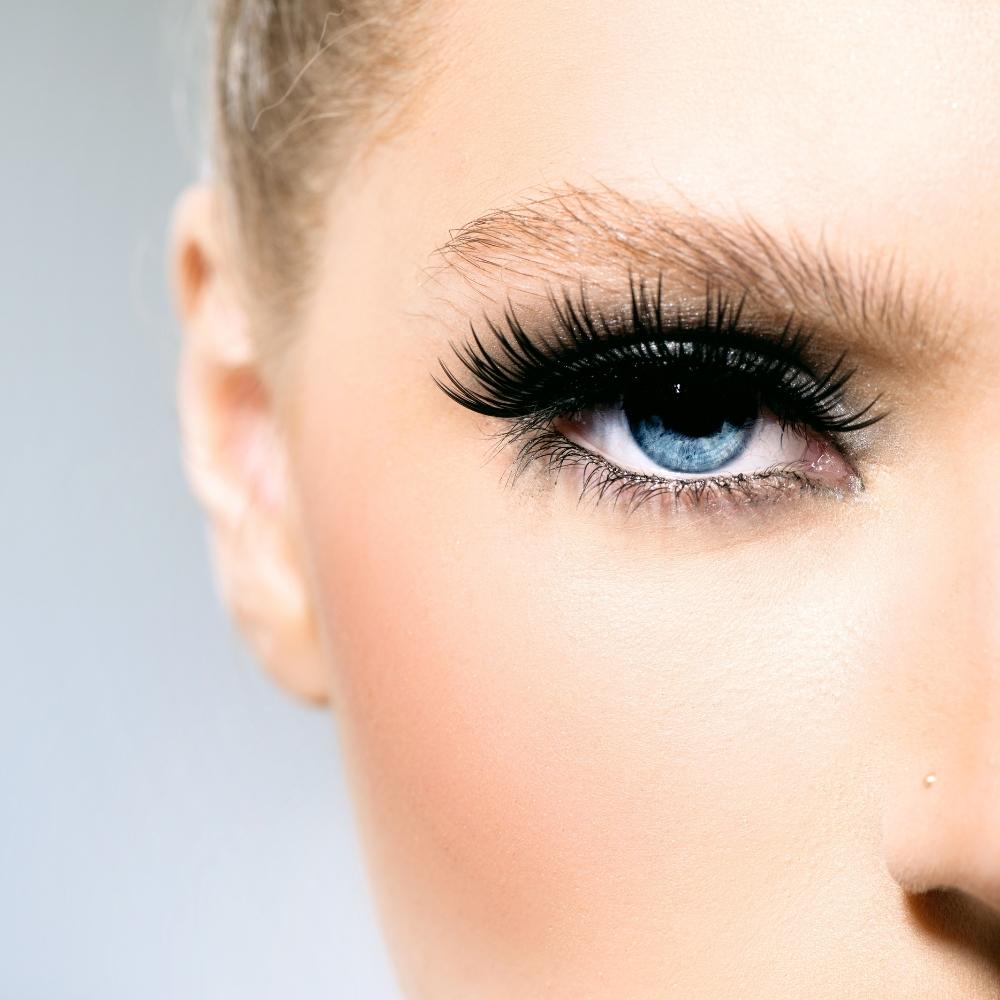 Shop Amina Beauty Faux Mink Lashes - Style 17