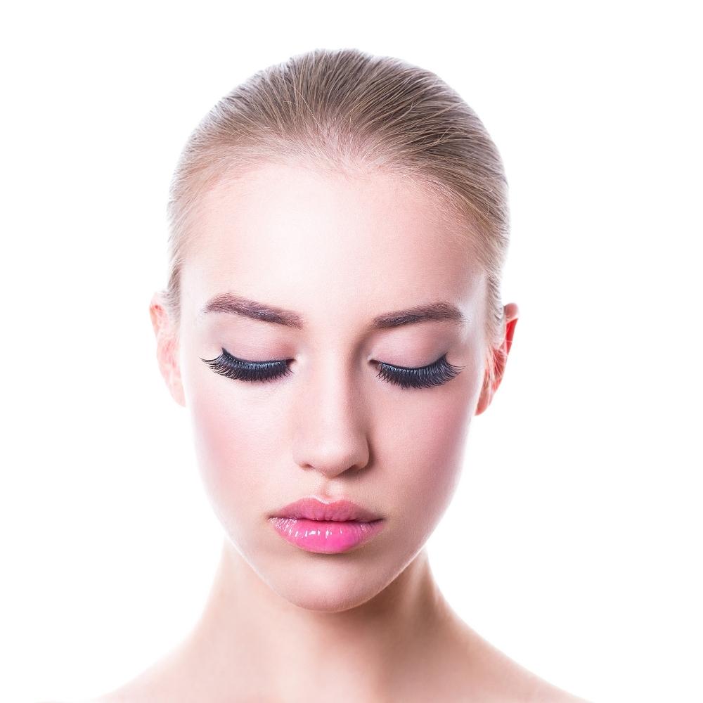 Shop Amina Beauty Handmade Mink Lashes - Style 08