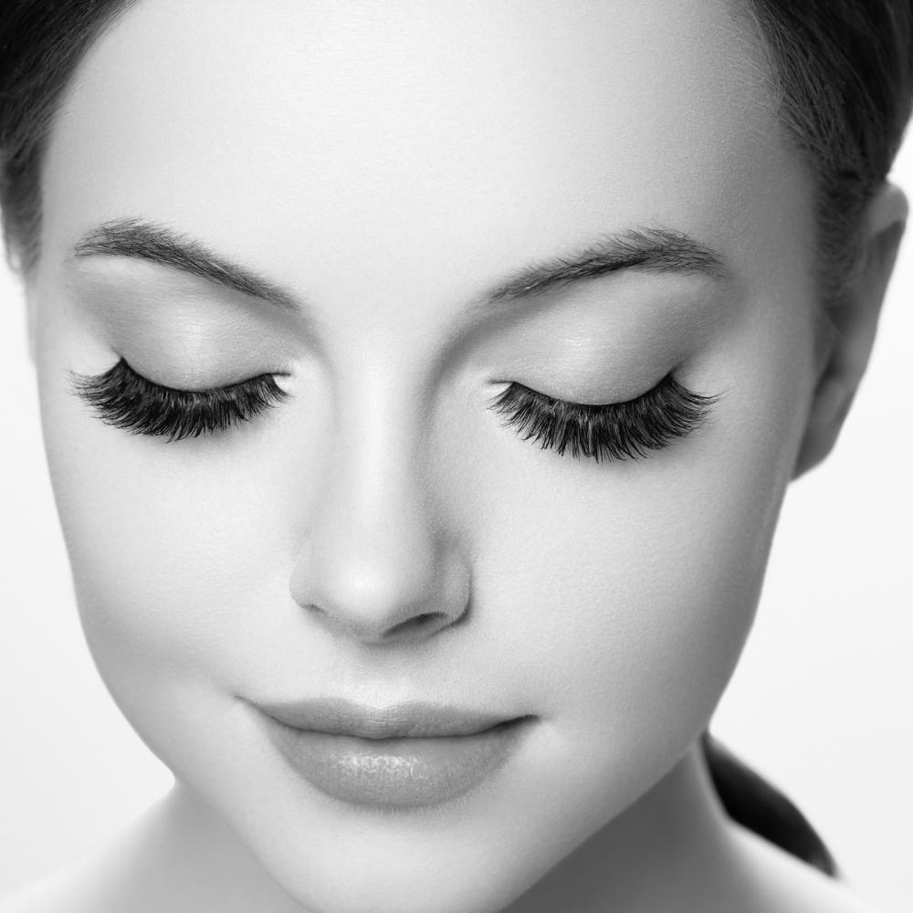 Shop Amina Beauty Handmade Mink Lashes - Style 39
