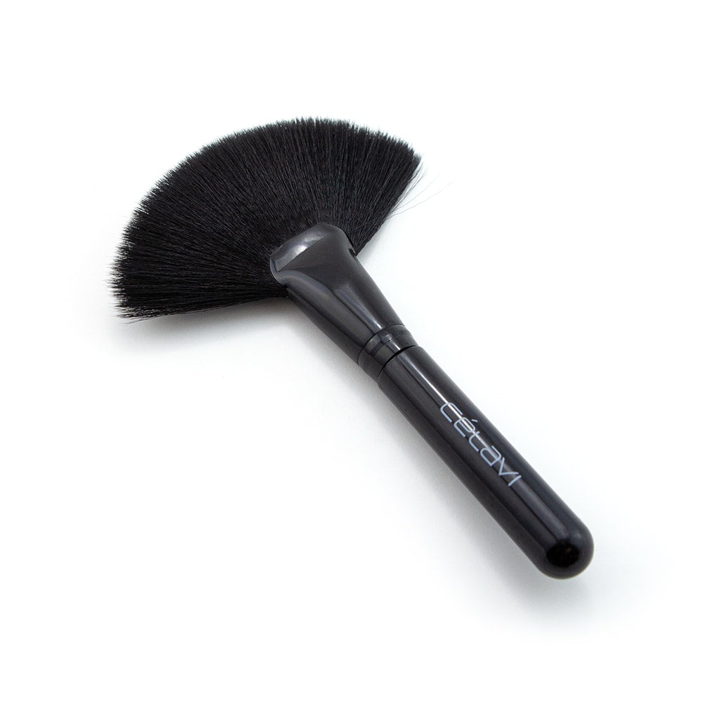Celavi Premium Fan Brush | Shop Amina Beauty