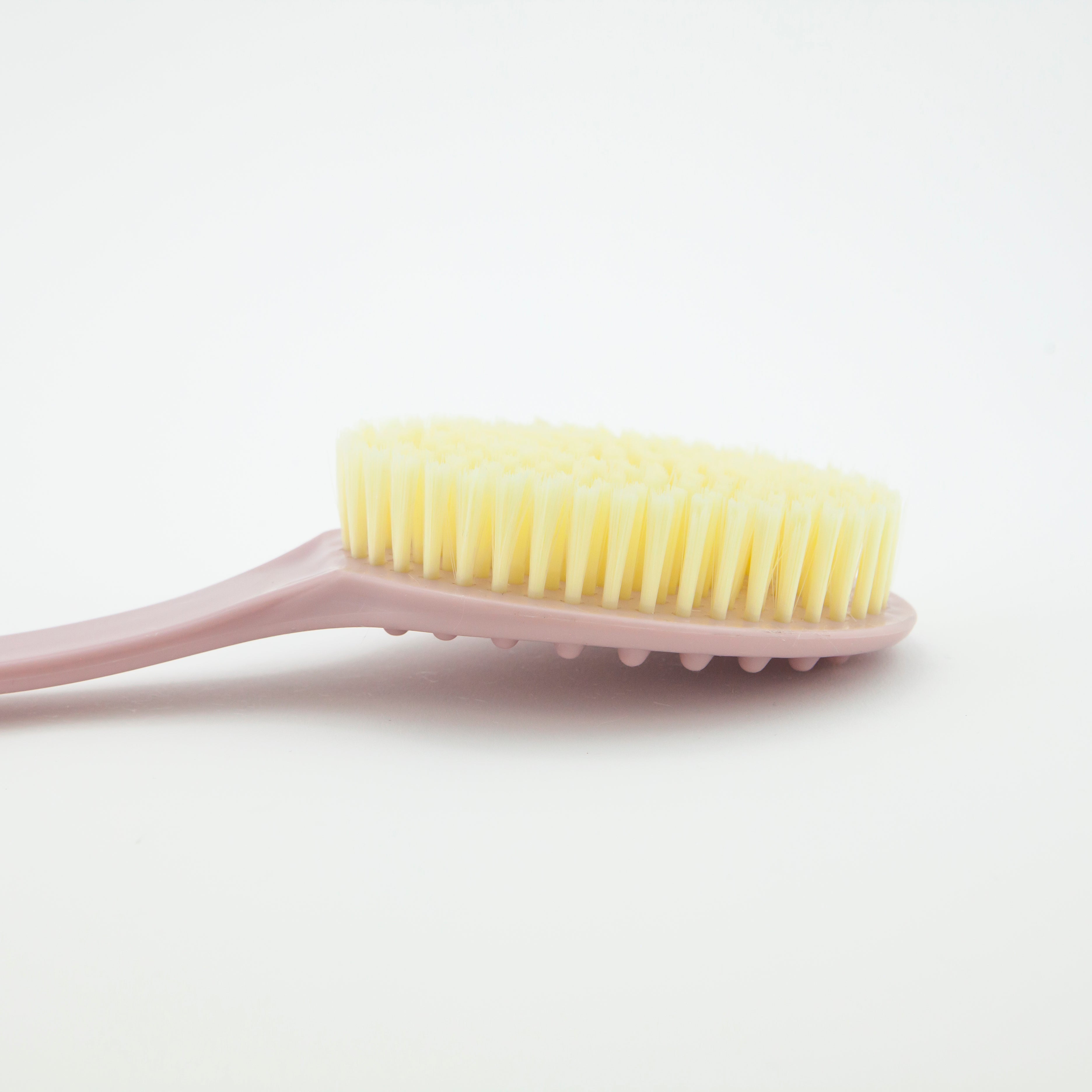 Célavi Beauty Bath Brush | Shop Amina Beauty