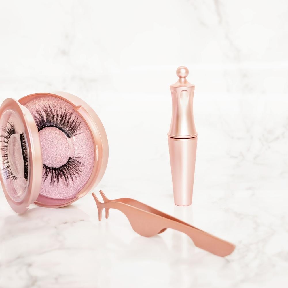 Celavi Rosegold Eyelash Applicator | Shop Amina Beauty